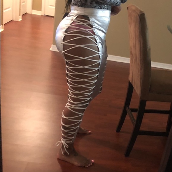 Laced Pants- Silver - Picture 3 of 6